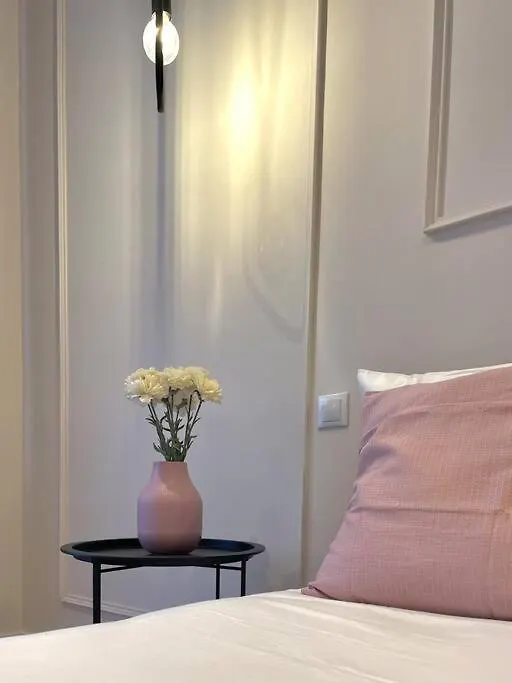 The General'S Apt Bucharest Apartment